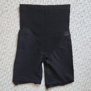 SILKS Black High-Rise Shapewear